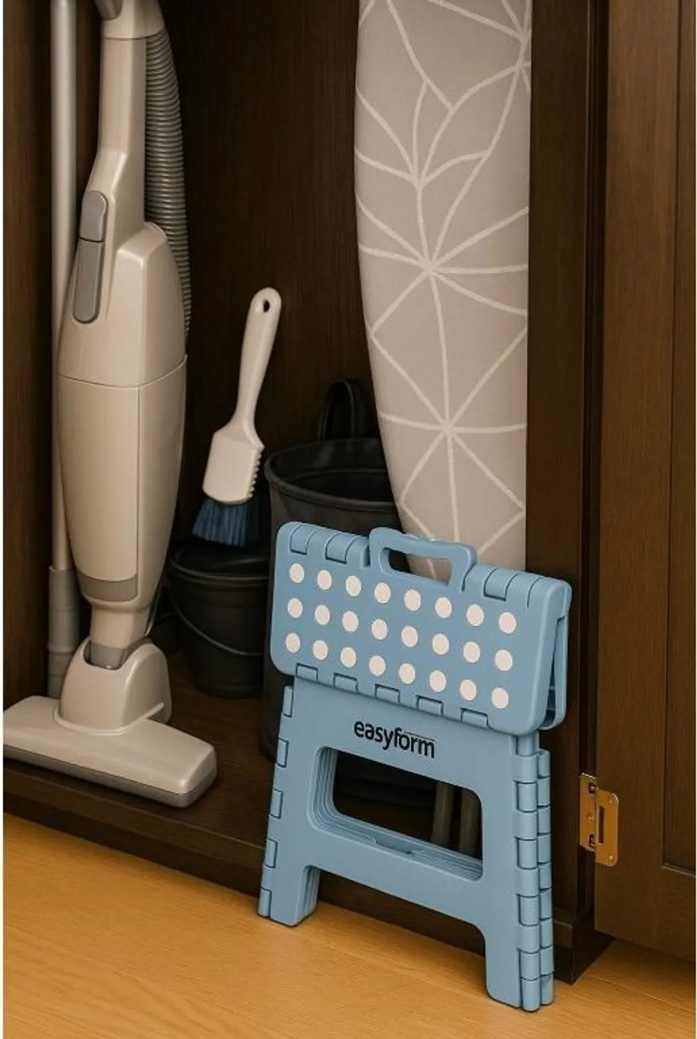 Klapphocker – Anti-Rutsch-Stuhl • 150 kg Belastbarkeit • 22 cm Höhe (Blau)